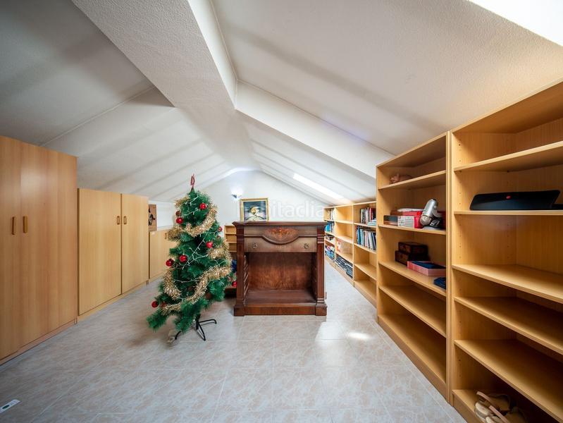 Foto d044a09c-5ebd-4bb1-b4e9-feffeb53a8b6. Casa adossada amb calefacció piscina a Hispanoamérica-Comunidades Valdemoro