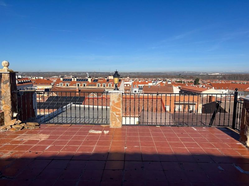 Foto f03d4b00-507a-4621-b080-9d7a5b75b79e. Casa amb calefacció a nuevo Aranjuez-ciudad de las artes Aranjuez