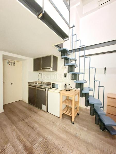 Foto 2298ed34-42ff-4e03-b63f-ae47b6ebc8bf. Miete zweistöckige wohnung mit heizung in Gòtic Barcelona