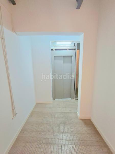 Foto 7dd3a3a6-447f-4447-bff3-c1925d344825. Miete zweistöckige wohnung mit heizung in Gòtic Barcelona