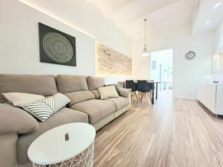 Appartamento  Carrer de l'església. Fantastico piso en venta con balcon y patio