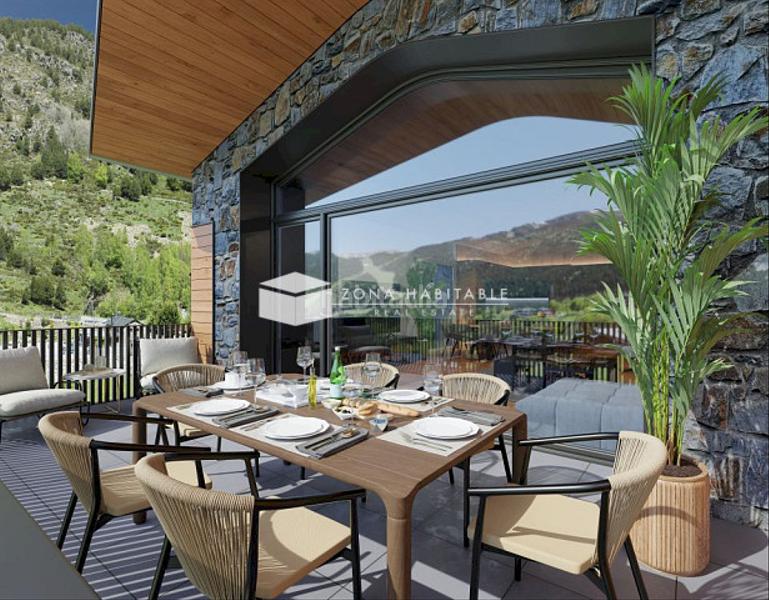 Foto 488feaae-2ca9-4712-a969-9763f958784d. Casa bifamiliare con riscaldamento parcheggio in Soldeu-Incles Canillo