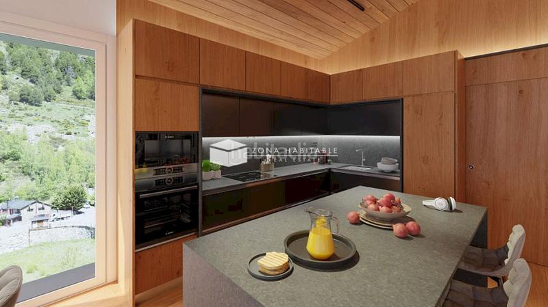 Foto 725167fa-f510-4c2b-ade9-933d8926c074. Casa bifamiliare con riscaldamento parcheggio in Soldeu-Incles Canillo