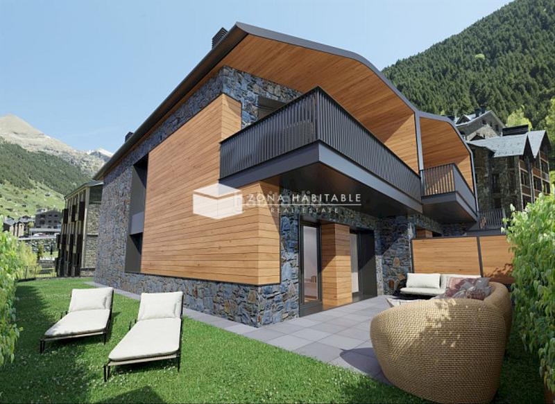 Foto a99ddd1a-96c4-4616-97ff-31d3848d7c7c. Casa bifamiliare con riscaldamento parcheggio in Soldeu-Incles Canillo