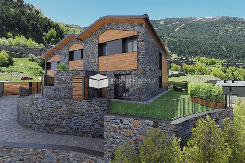 Foto dbc80eb4-da12-45cb-8282-d5f108670acf. Casa bifamiliare con riscaldamento parcheggio in Soldeu-Incles Canillo