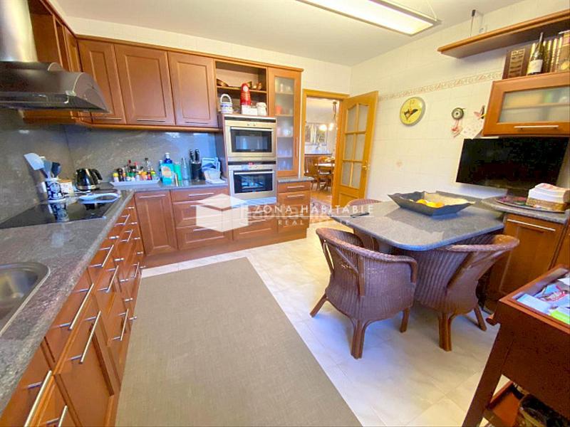 Foto 18c3479b-7456-4d26-b455-facbe232d5b1. Casa bifamiliare con riscaldamento parcheggio in Les Escaldes Escaldes-Engordany