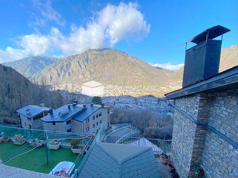 Foto 1906181c-c701-425e-9149-bed2f9b9c572. Casa bifamiliare con riscaldamento parcheggio in Les Escaldes Escaldes-Engordany