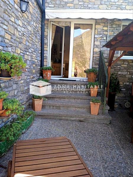 Foto 522d2173-bb6b-49d8-90ea-85a84c51f75e. Casa bifamiliare con riscaldamento parcheggio in Les Escaldes Escaldes-Engordany