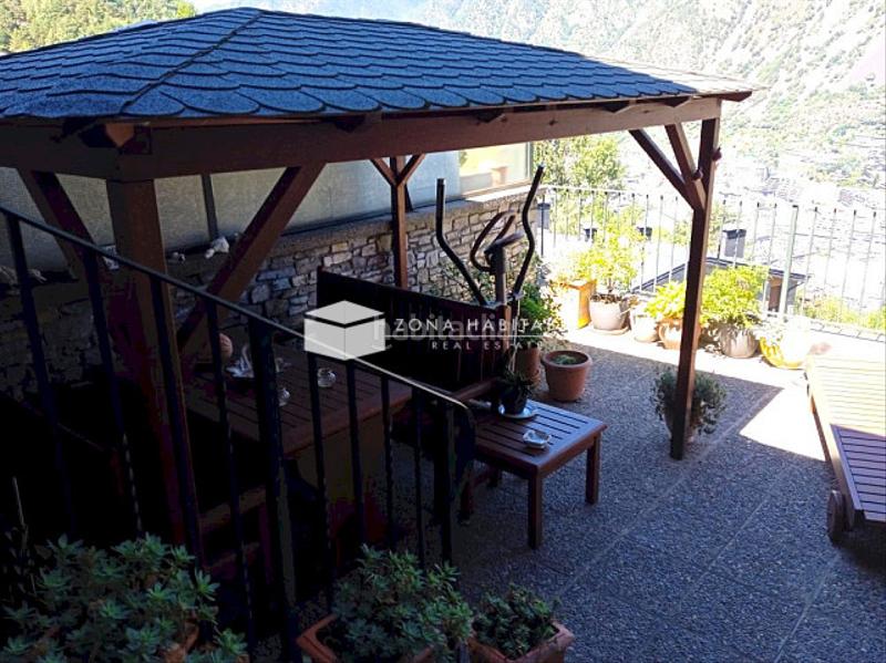 Foto 5eedac97-4d9b-42f7-bae9-623e8f667521. Casa bifamiliare con riscaldamento parcheggio in Les Escaldes Escaldes-Engordany