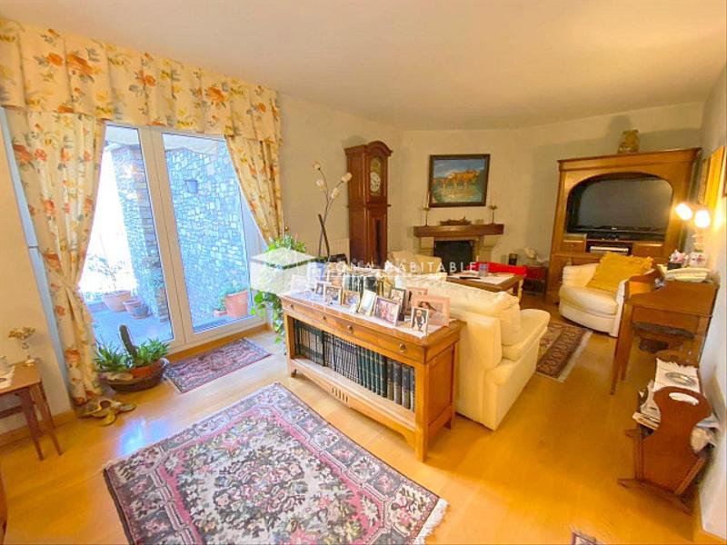 Foto e6e8436b-e46a-426e-ab28-96a0a6063ab6. Casa bifamiliare con riscaldamento parcheggio in Les Escaldes Escaldes-Engordany