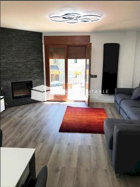 Foto e5ecf3be-c41e-43b7-a360-583966059dab. Doppelhaus mit heizung parking in Pal-Xixerella La Massana