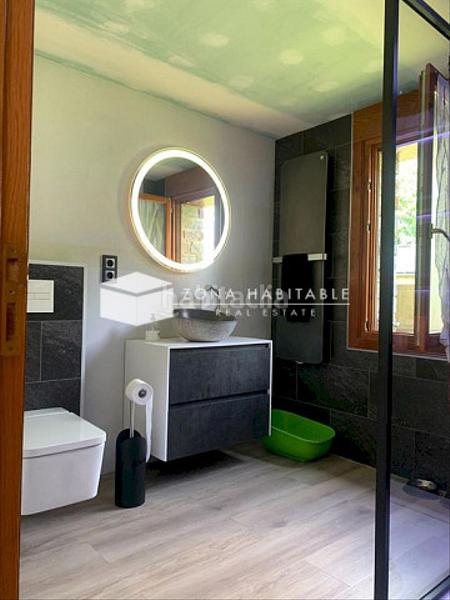 Foto eac696a6-5abc-4797-bcd9-80e8a6a72c49. Doppelhaus mit heizung parking in Pal-Xixerella La Massana