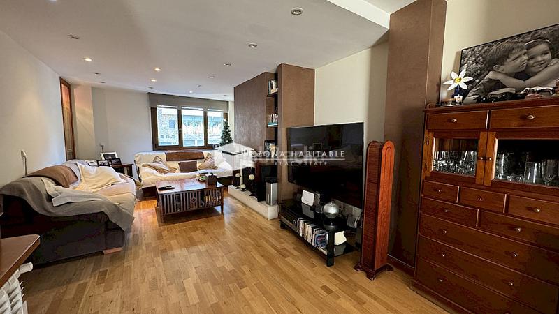 Foto 4bd3867d-0c6f-4a5a-b539-9fbb0dcec799. Duplex con riscaldamento parcheggio in Els Vilars d´Engordany Escaldes-Engordany