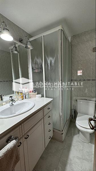 Foto cf8eb6fb-ae8a-4d59-b3f3-4f3c1337daec. Duplex con riscaldamento parcheggio in Els Vilars d´Engordany Escaldes-Engordany