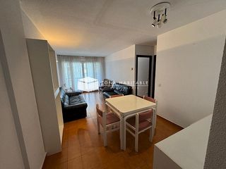 Location Appartement à Centro. Amplio piso de 4 habitaciones con parking y trastero en teravell