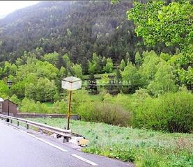 Finca rústica a El Serrat-Llorts. Fantástica parcela edificable en venta en ordino llorts