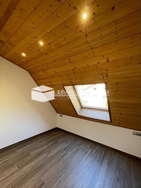 Foto 679dec3b-6d20-43c5-b4e0-0bf9fd88c4f7. Ático  dúplex reformado en el centro en La Massana La Massana