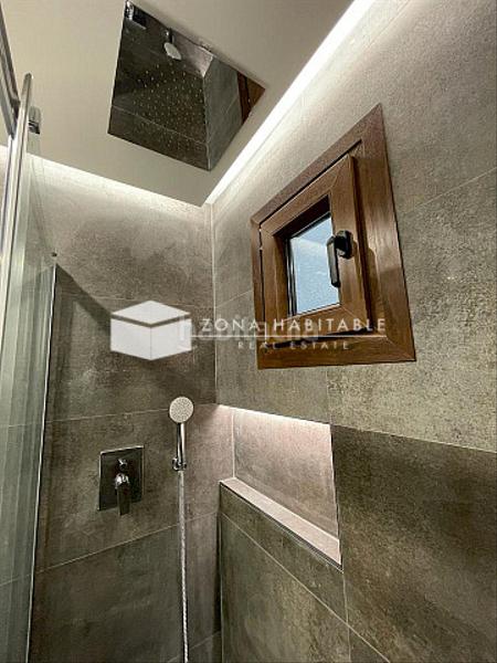 Foto 9875a871-d091-4b83-89d6-378aab57ca79. Ático  dúplex reformado en el centro en La Massana La Massana