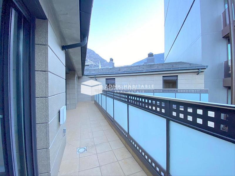 Foto 9c997db9-2f91-41b9-87fb-9fd727bb16ff. Ático  en venta en escaldes en Les Escaldes Escaldes-Engordany