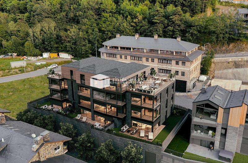 Foto 9283f543-1048-43b7-8e4c-a545a11222c8. Rez-de-chaussée avec chauffage parking dans Ordino-ansalonga-sornás Ordino