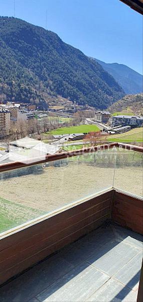 Foto 5b5ca4e7-0417-4485-9788-23c615ae15a3. Appartement avec chauffage parking dans Vila Encamp