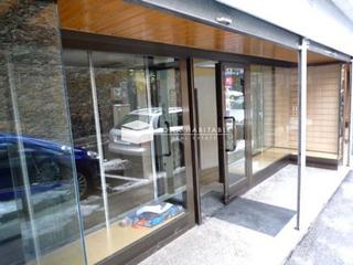 Miete Geschäftsraum in Pas de La Casa. Local comercial en el pas de la casa