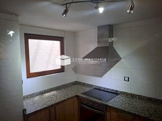 Lloguer Pis a Pas de La Casa. Piso céntrico y luminoso en el pas de la casa, a pie de pistas