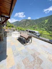Location Maison jumelée à Arans-La Cortinada. Bonita casa reformada en alquiler en arans