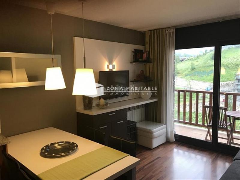 Foto b5166676-1132-40c0-b3ab-968b0a080b4f. Miete etagenwohnung mit heizung parking in L´Aldosa-Ransol Canillo