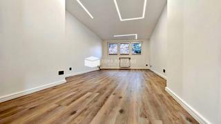Attique à Centro. Impresionante ático dúplex totalmente reformado en venta