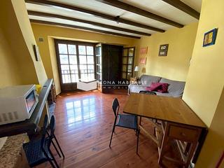 Miete Etagenwohnung in Encamp. Piso de temporada amueblado en el centro de encamp