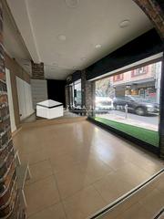 Miete Geschäftsraum in Els Vilars d´Engordany. Local comercial en escaldes engordany