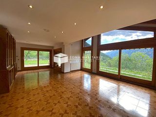 Lloguer Casa aparellada a Els Vilars d´Engordany. Chalet exclusivo en alquiler en escaldesengordany con vistas, so