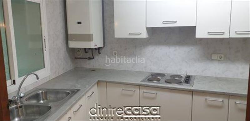 Foto fece27a6-fb94-4735-bcad-c5ad6633d712. Casa adossada a Tordera Tordera