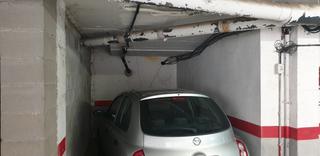 Aparcament cotxe a Tordera