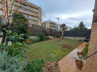 Piso en Sant Cebrià de Vallalta. Piso con calefacción