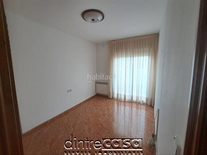 Foto bb163923-ae27-4ae7-bf2a-d17ec6de76e6. Casa amb calefacció aparcament a Tordera Tordera