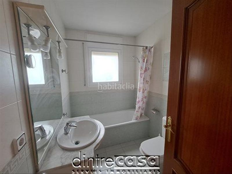 Foto e3adb9e2-a1fe-44c4-8df9-d73bbeee202b. Casa amb calefacció aparcament a Tordera Tordera