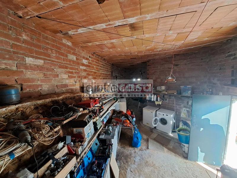 Foto 6c2a4d9f-1b5c-4a73-b37d-859d0411c41f. Casa  sin escrituras, no se puede hipotecar. en Tordera