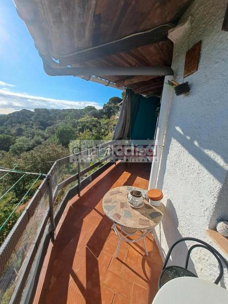 Foto a4ae2a18-b60b-4fb7-89a9-e57562b2f294. Casa  sin escrituras, no se puede hipotecar. en Tordera