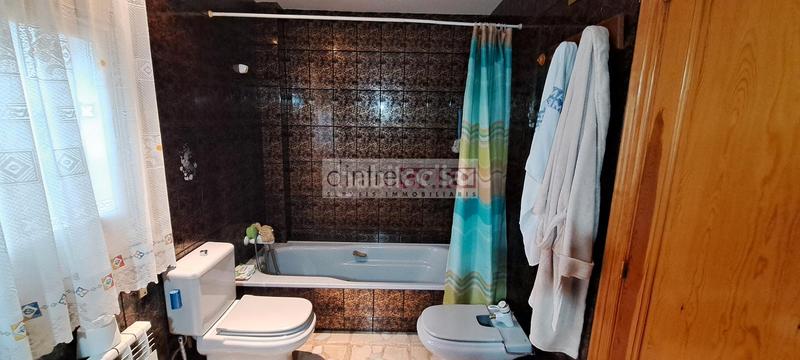 Foto b18a0f34-9681-4048-b415-8b54da495dc3. Casa con camino riscaldamento parcheggio in Niàgara Parc -Àgora Parc Tordera