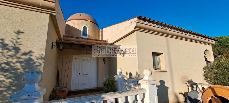 Foto 7b022f4a-2c1d-42db-ba65-9974d045619d. Chalet casa con piscina preciosa en La Goba Vidreres