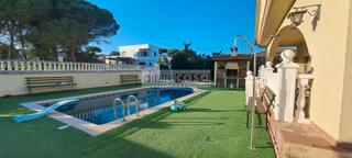 Xalet a La Goba. Casa con piscina preciosa