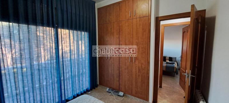 Foto a2577a3c-ae06-4b78-b88a-f32134c1f2a1. Chalet casa con piscina preciosa en La Goba Vidreres