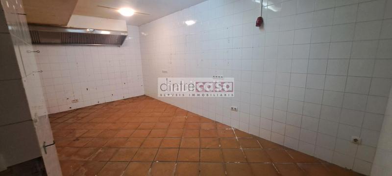 Foto 8f4a21da-e0da-4d68-85e4-74c6645dc8b1. Lloguer local comercial a Tordera Tordera
