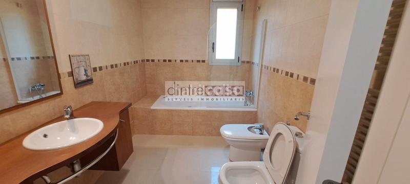 Foto 34ce3145-c256-4cda-8692-e6acc57e0b43. Casa con riscaldamento parcheggio in terrabrava - Tordera parc Tordera