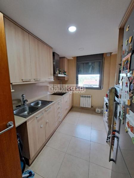 Foto 3c996460-cb27-425d-8f81-ac7c9f3cc597. Pis amb calefacció aparcament a Tordera Tordera