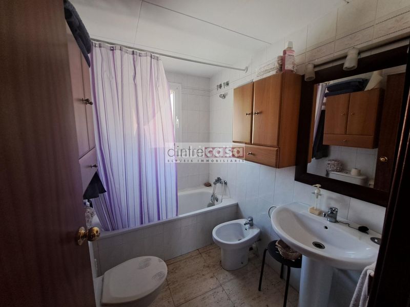 Foto f07e0448-69b0-48a3-a783-f1c1706f2a15. Pis amb calefacció aparcament a Tordera Tordera