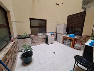 Pis a Tordera. Bajo con patio, todo amueblado,pk opcional