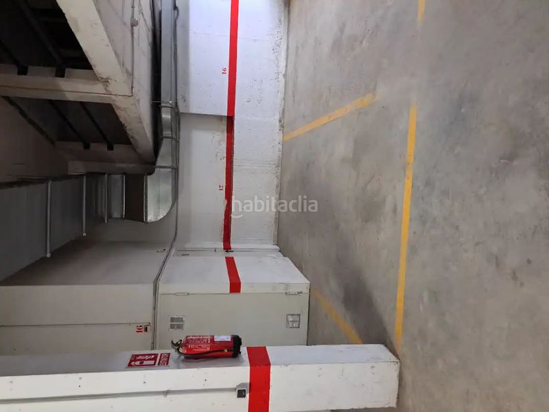 Foto 2a5ddd01-061f-4e63-920a-db8cbd82049e. Aparcament cotxe a Tordera Tordera